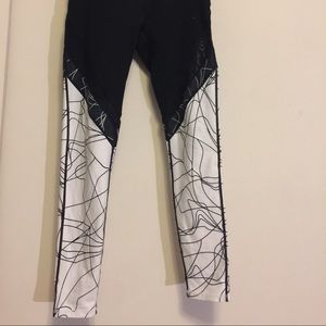 Black and White Marble Mesh Leggings
